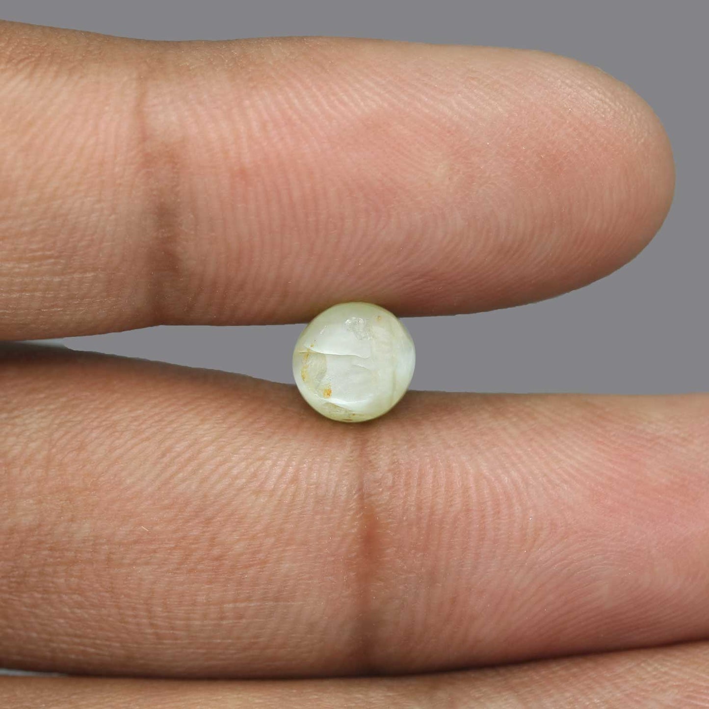 Chrysoberyl Cat`s Eye - 3.92 Carat