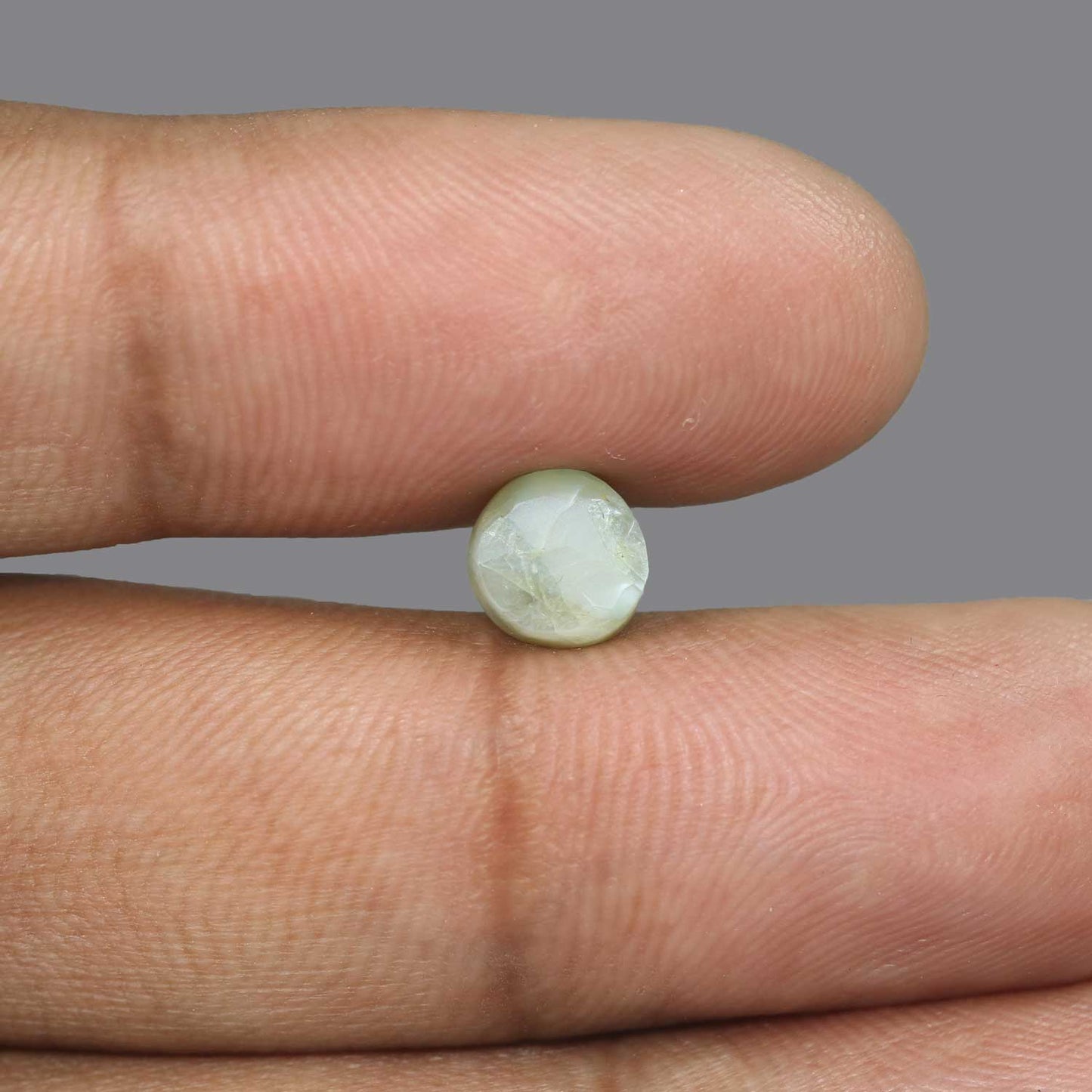Chrysoberyl Cat`s Eye - 3.37 Carat