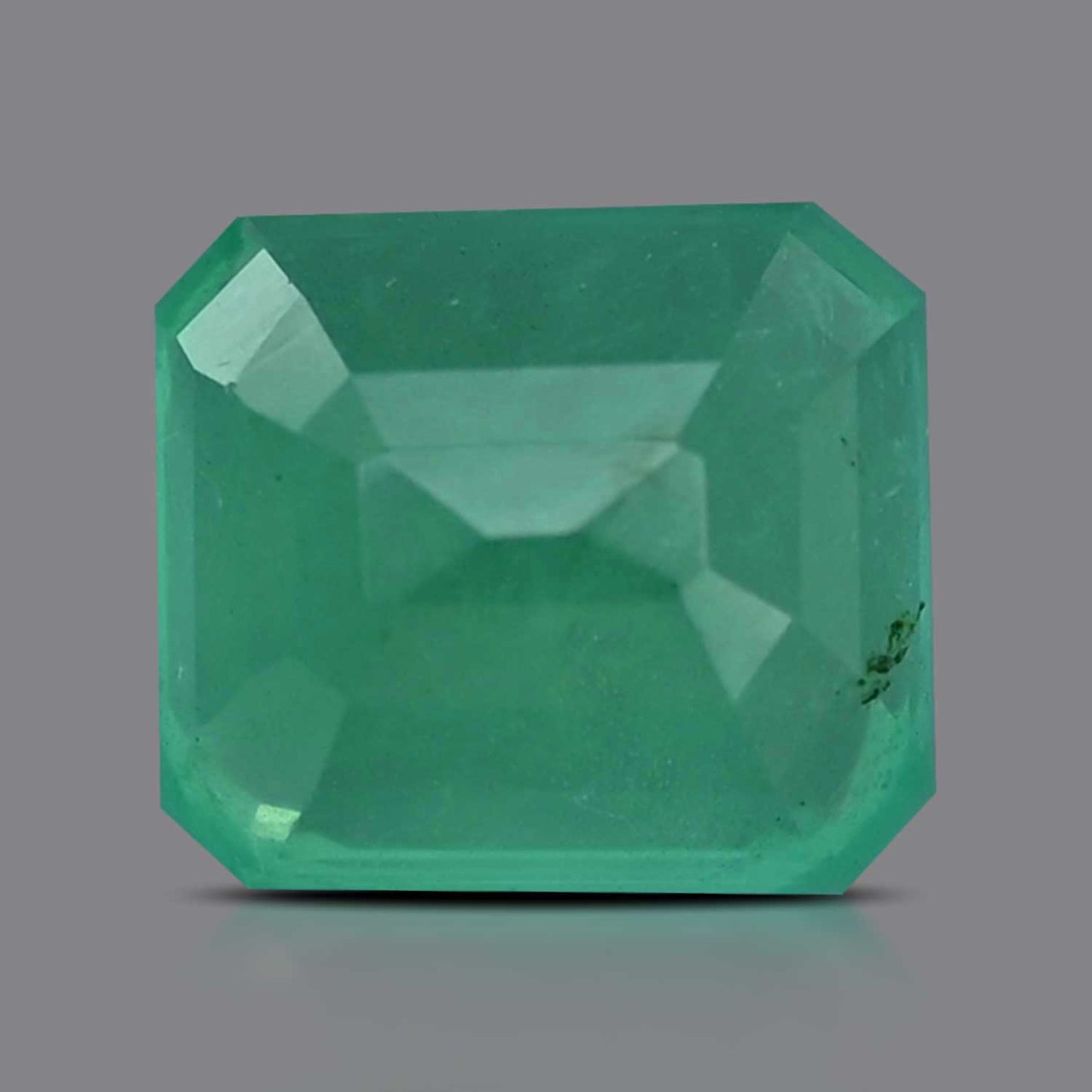 Zambian Emerald (Panna) - 6.89 Carat