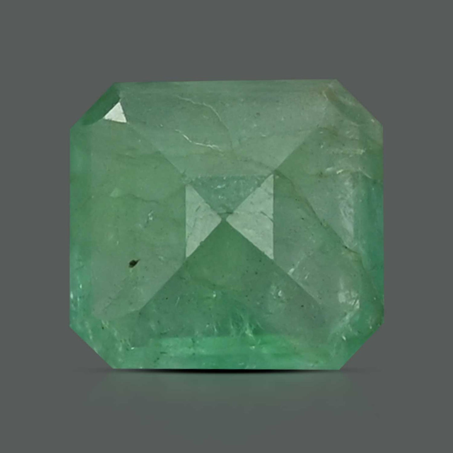 Zambian Emerald (Panna) - 7.38 Carat