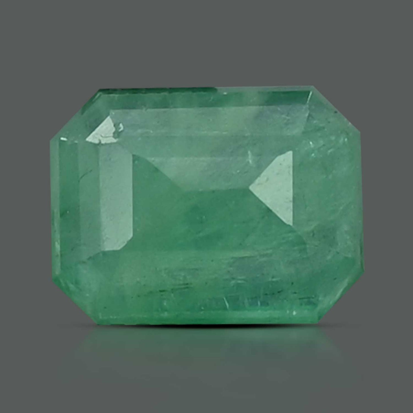 Zambian Emerald (Panna) - 3.91 Carat