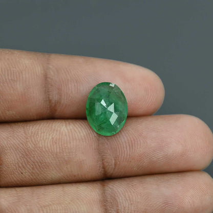Brazil Emerald (Panna) - 4.06 Carat