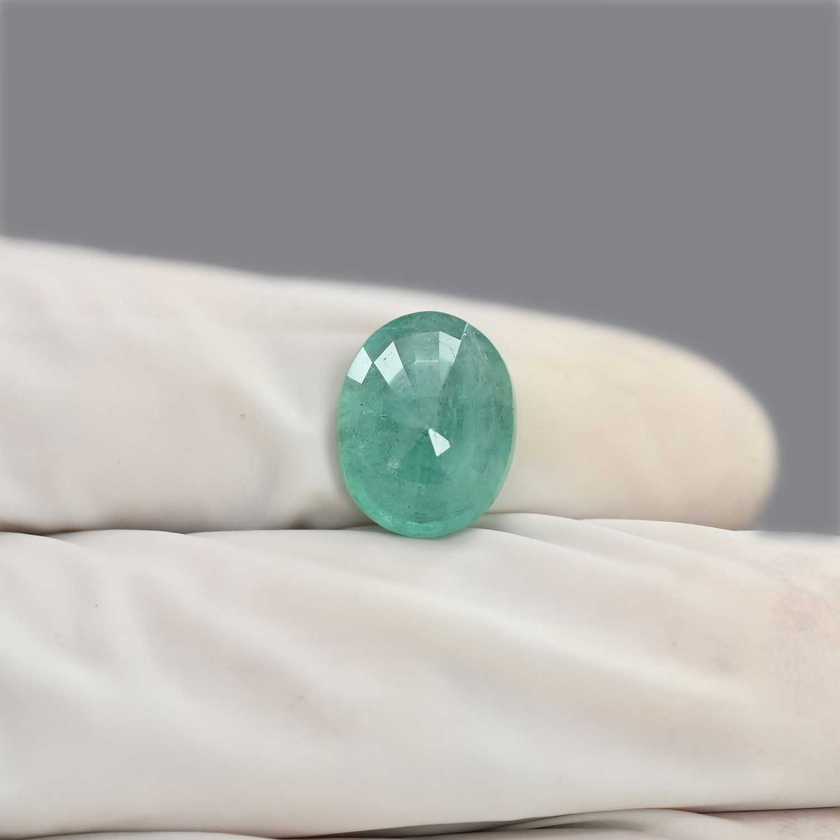 Zambian Emerald (Panna) Stone 6 Carat