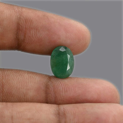 Zambian Emerald (Panna) Stone 3.95 Carat