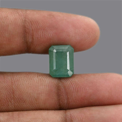 Zambian Emerald (Panna) Stone 7.98 Carat