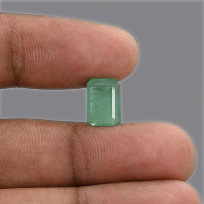 Zambian Emerald (Panna) Stone 3.12 Carat