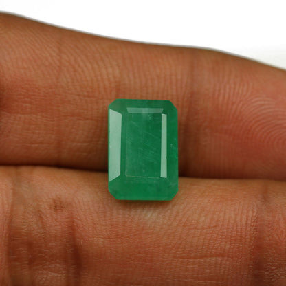 Brazil Emerald (Panna) - 4.1 Carat