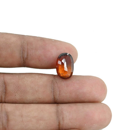 Hessonite (Gomed) - 5.61 Carat