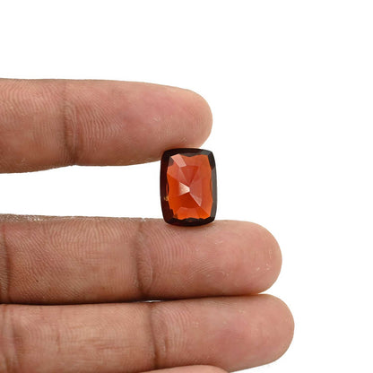 Hessonite (Gomed) - 9.85 Carat