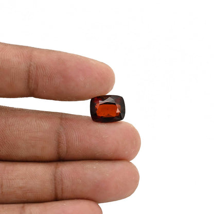 Hessonite (Gomed) - 6.31 Carat