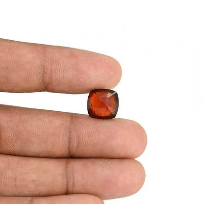 Hessonite (Gomed) - 7.73 Carat