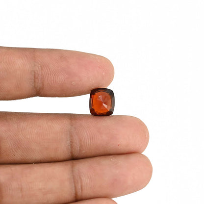 Hessonite (Gomed) - 4.79 Carat