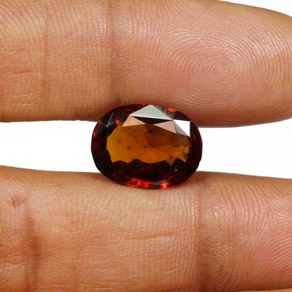 Hessonite (Gomed) - 7.48 Carat