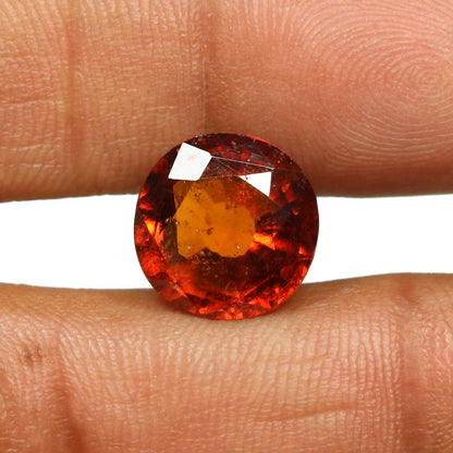 Hessonite (Gomed) - 8.68 Carat