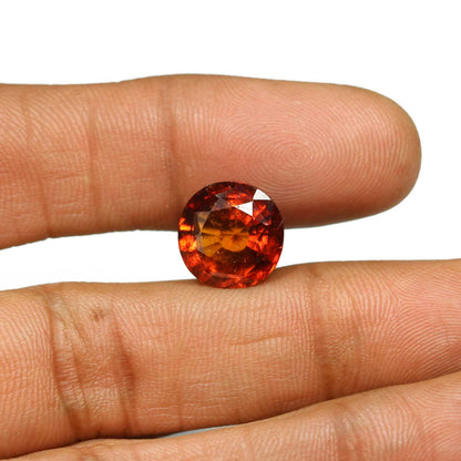 Hessonite (Gomed) - 8.68 Carat