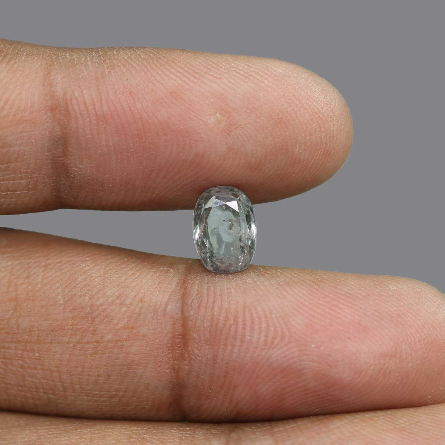 Green Sapphire (Srilanka) Cts 3.72 Ratti 4.09