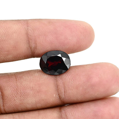 Red Garnet 8 Carat