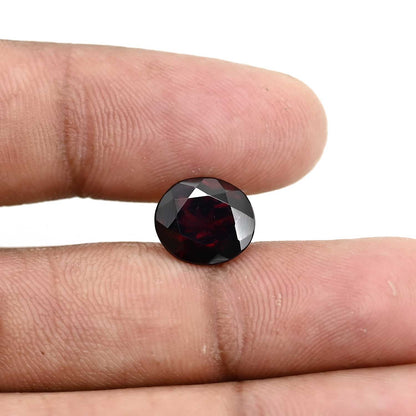 Red Garnet 4.66 Carat