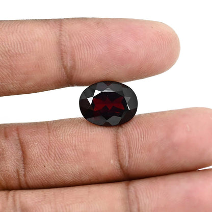 Red Garnet 9.76 Carat