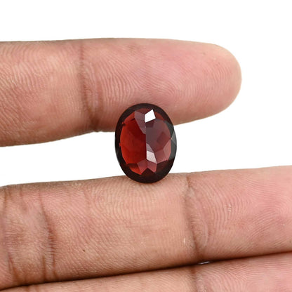 Red Garnet 9.76 Carat