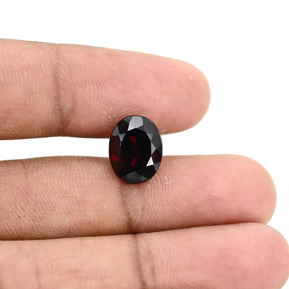 Red Garnet 5.88 Carat