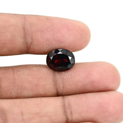 Red Garnet 5.88 Carat