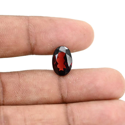 Red Garnet 4.39 Carat