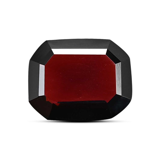 Red Garnet 7.9 Carat