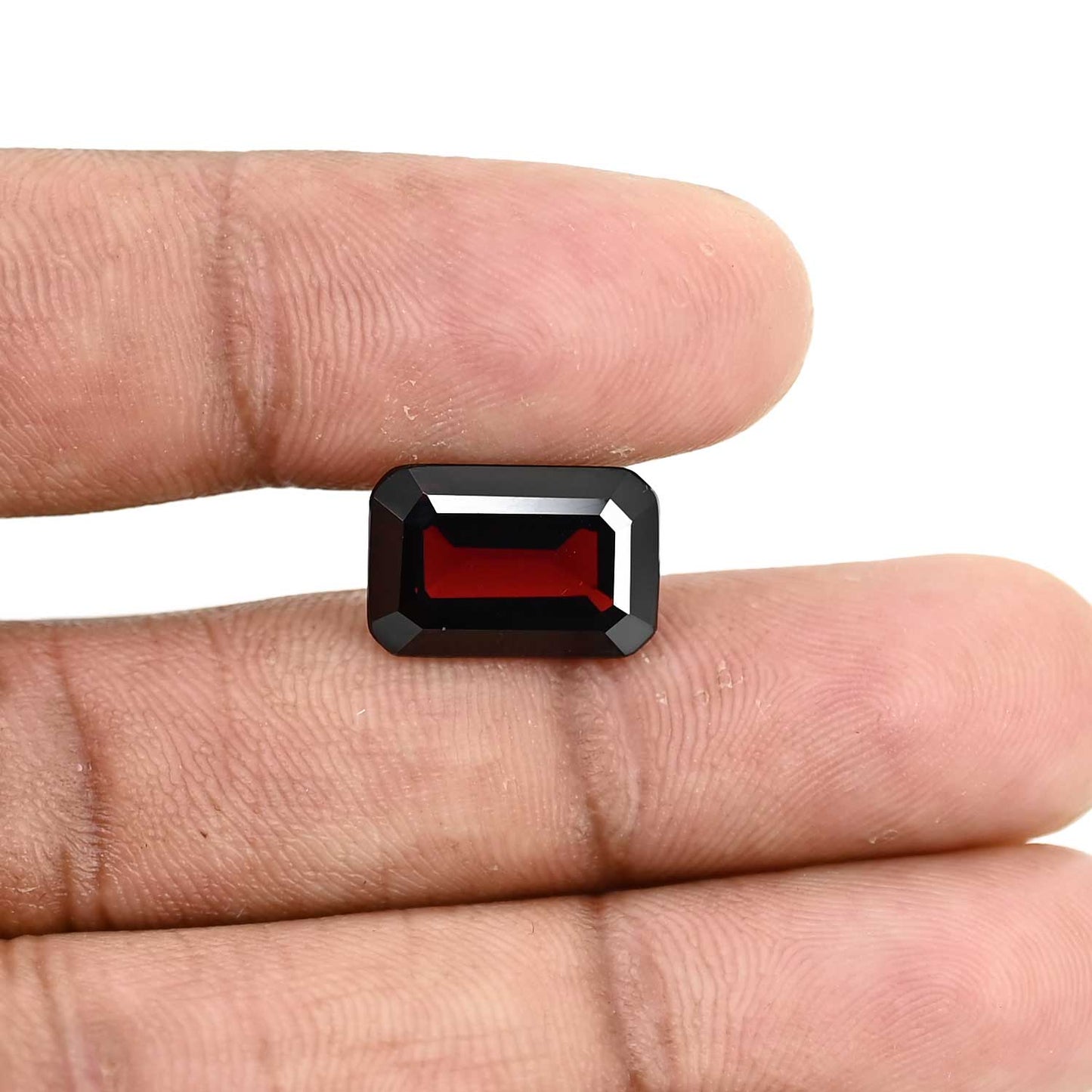 Red Garnet 9.35 Carat
