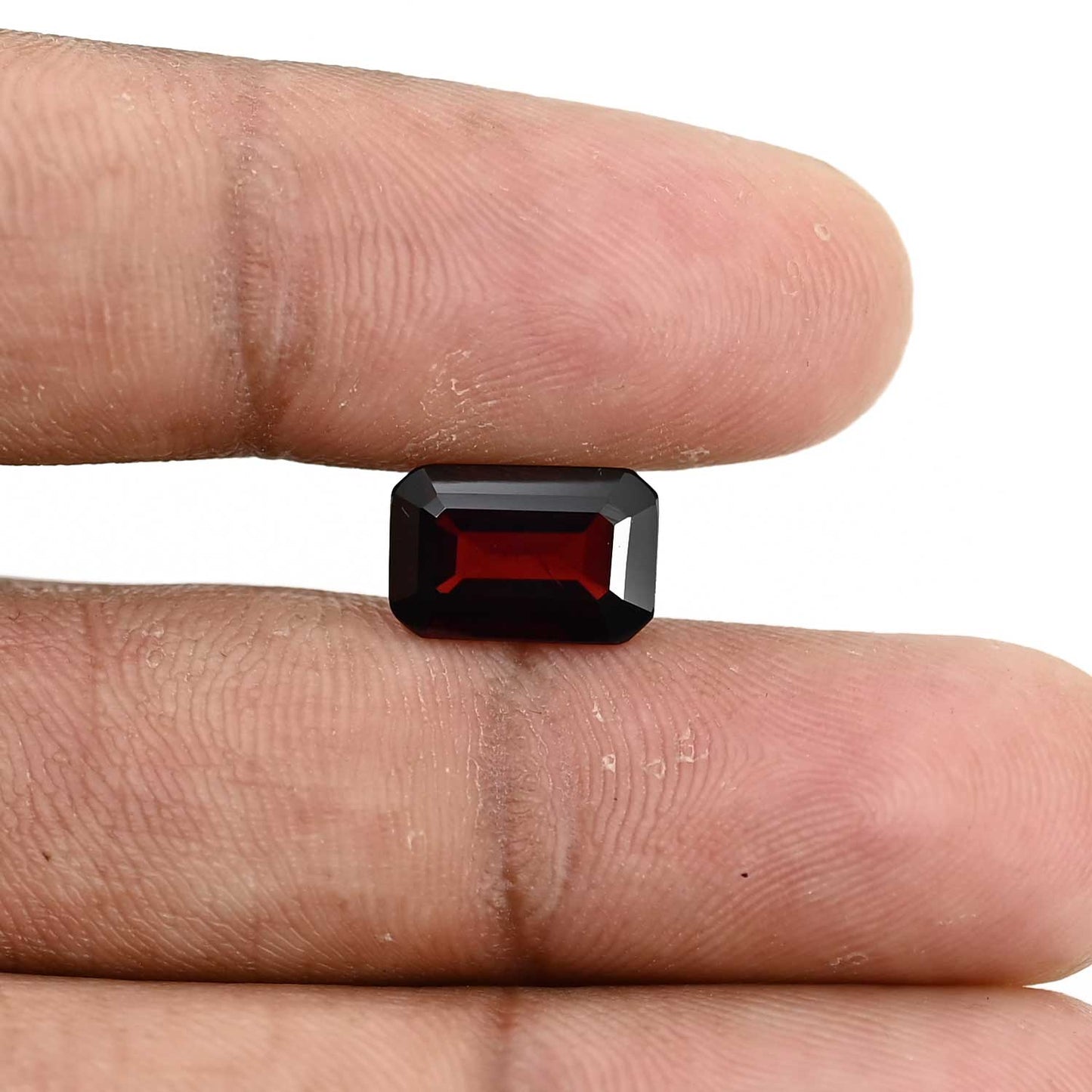 Red Garnet 4.56 Carat