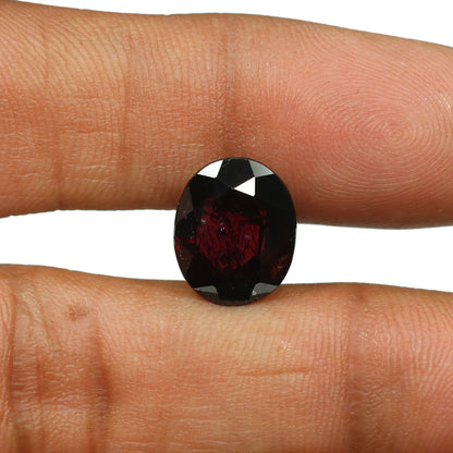 Red Garnet 7.61 Carat