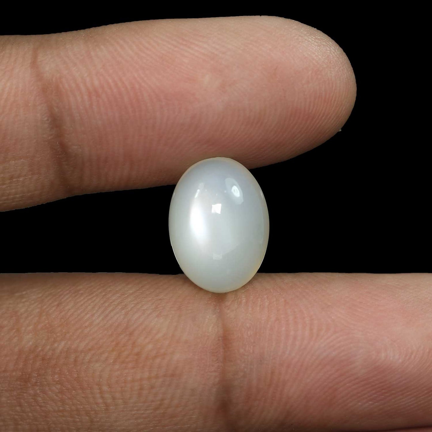 Moonstone 8.6 Carat
