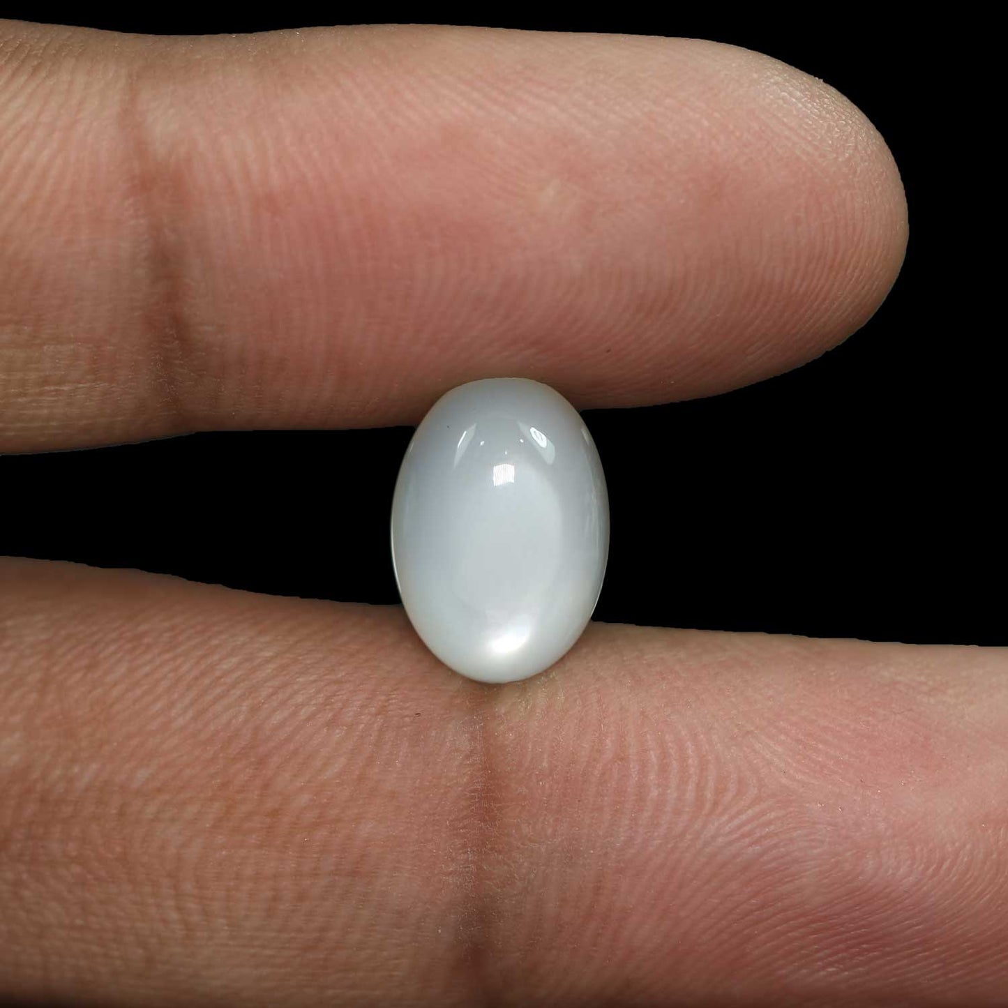 Moonstone 5.8 Carat
