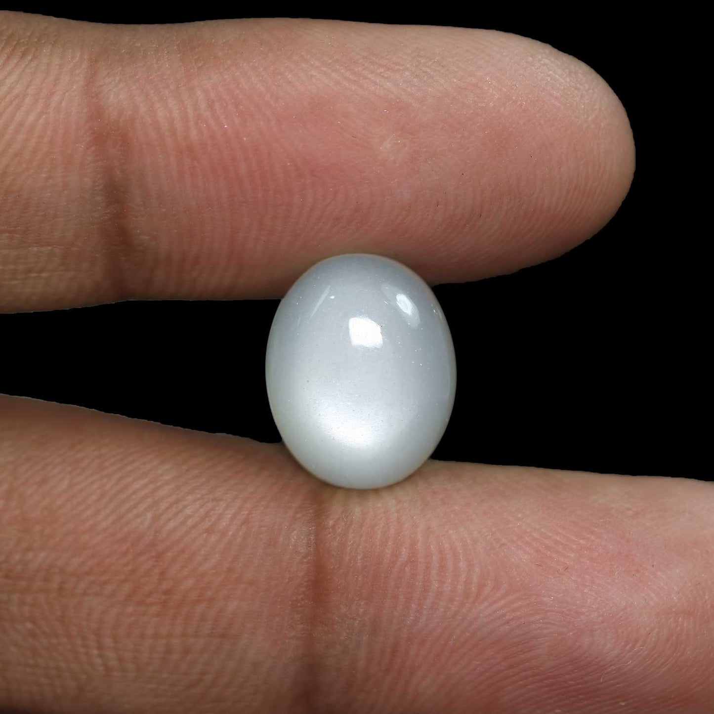 Moonstone 8.5 Carat