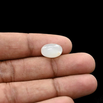 Moonstone 5.61 Carat