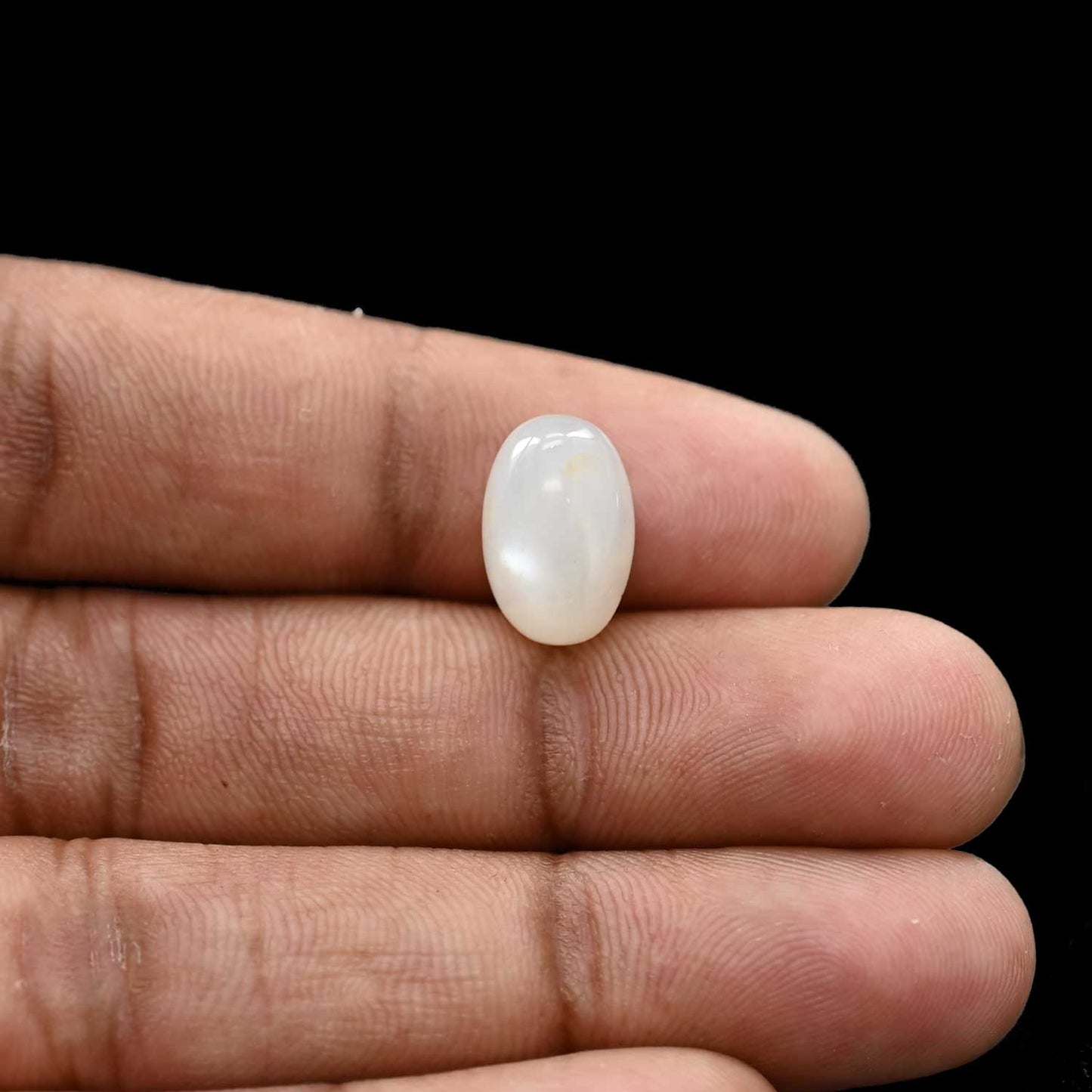 Moonstone 5.61 Carat
