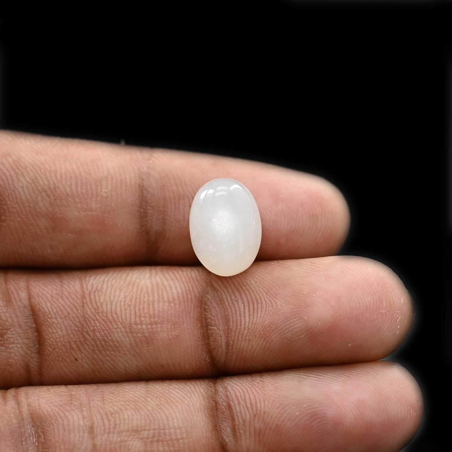 Moonstone 5.86 Carat