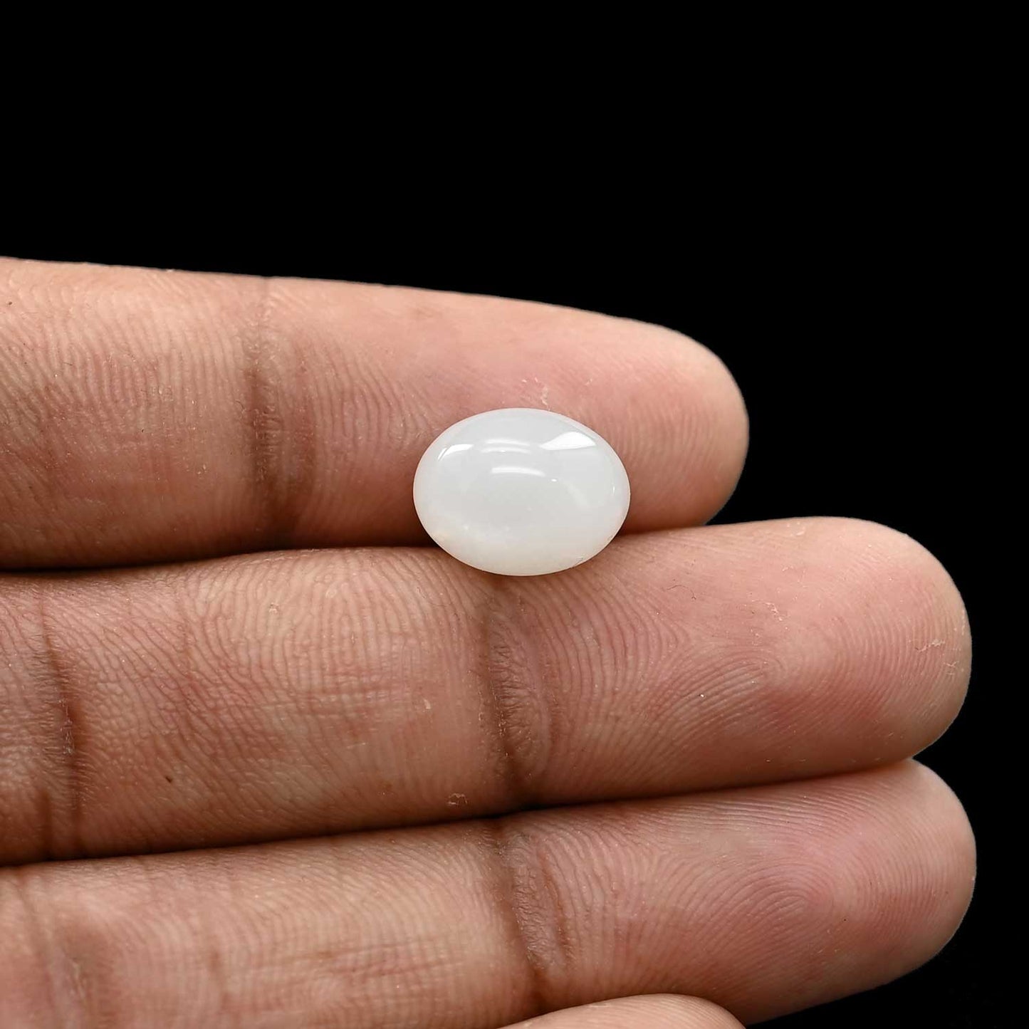 Moonstone 4.73 Carat