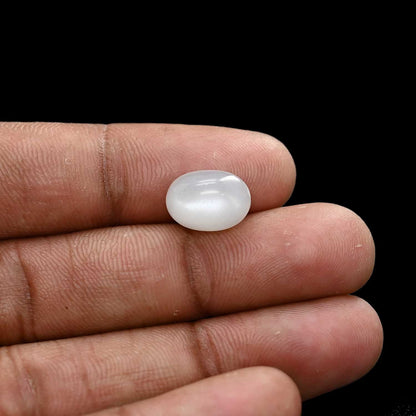 Moonstone 4.38 Carat