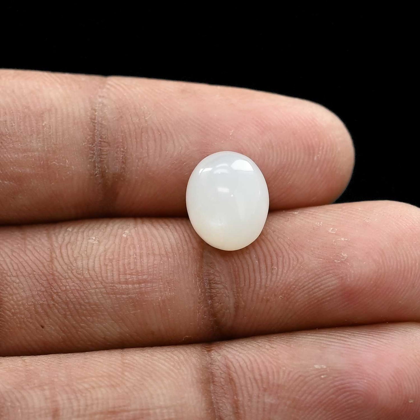 Moonstone 4.45 Carat