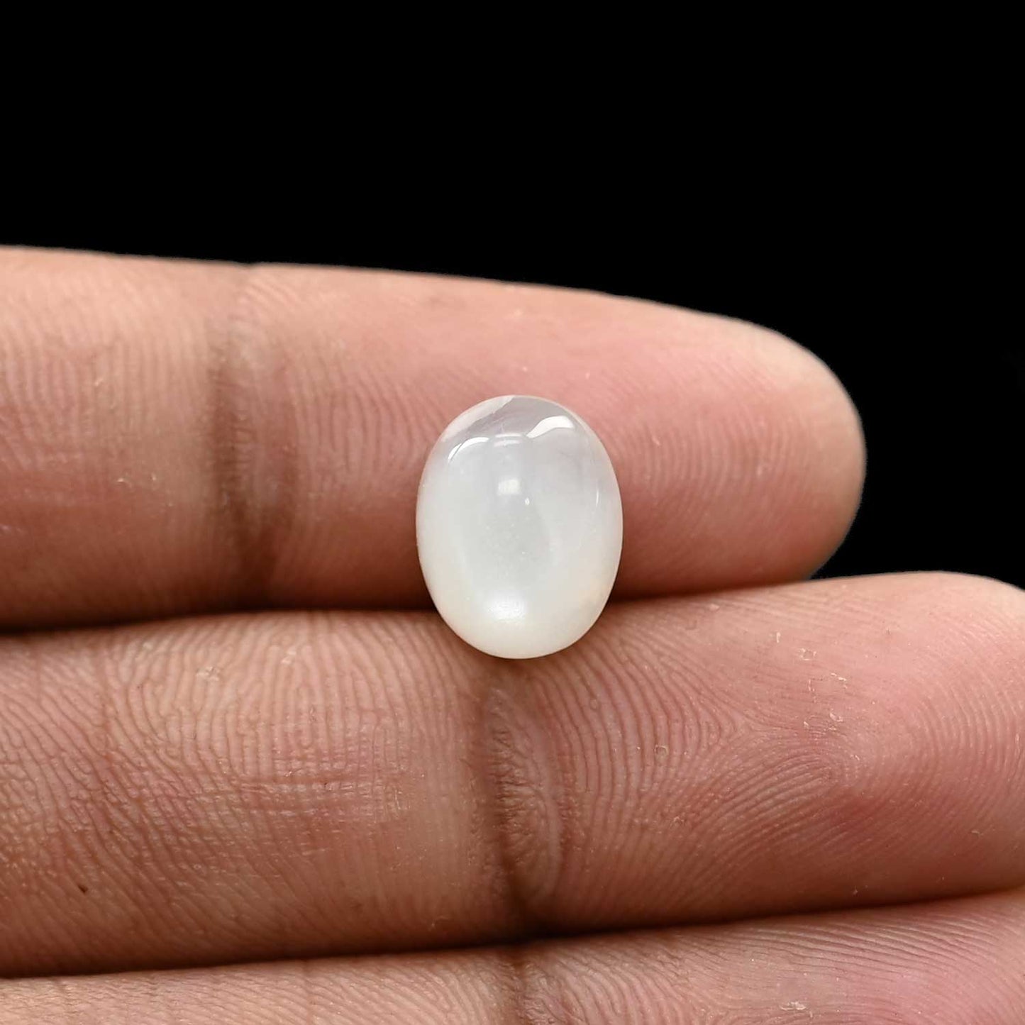 Moonstone 4.67 Carat