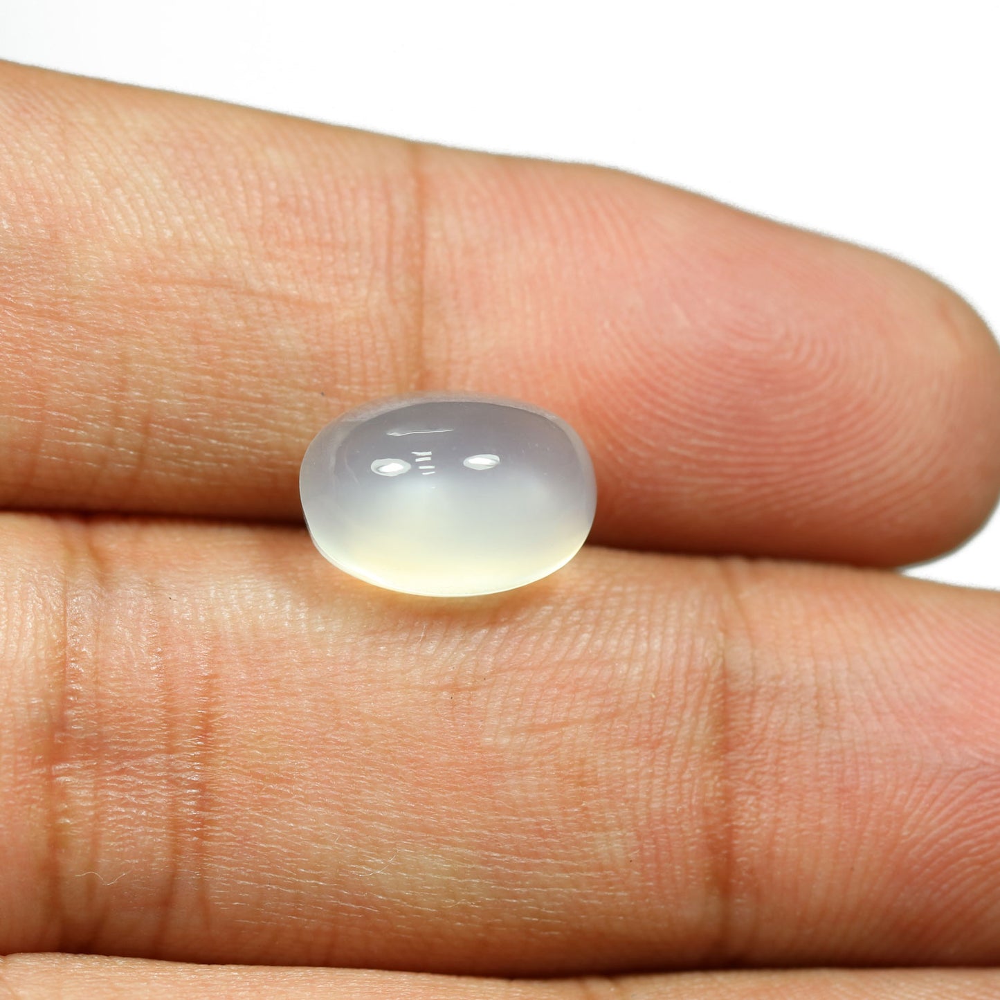 Natural Moonstone (Chandrakant Mani) Cts 5.41 Ratti 5.95