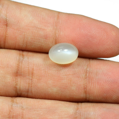 Natural Moonstone (Chandrakant Mani) Cts 5.13 Ratti 5.64