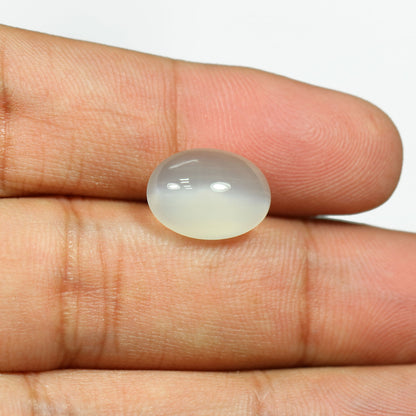Natural Moonstone (Chandrakant Mani) Cts 6.14 Ratti 6.75