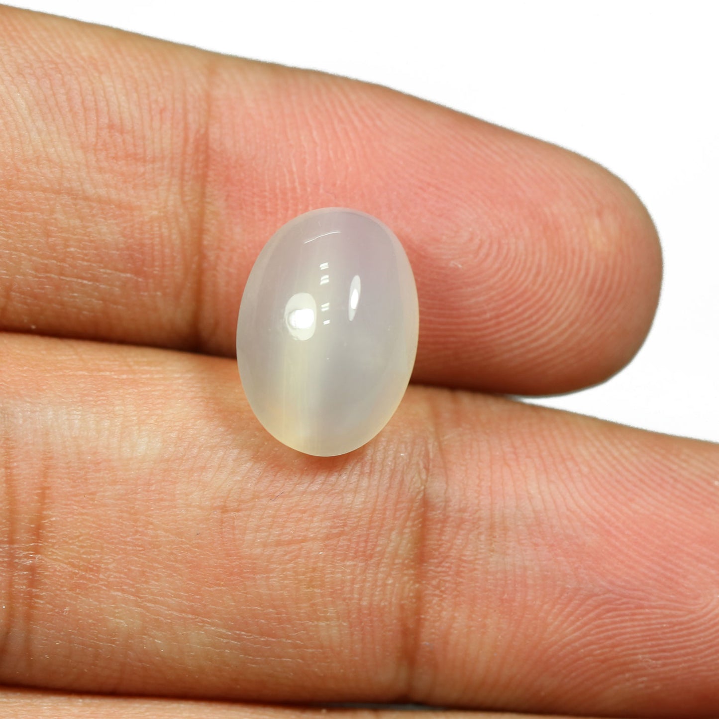 Natural Moonstone (Chandrakant Mani) Cts 6.14 Ratti 6.75
