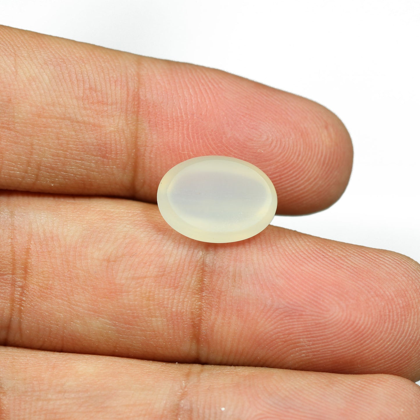 Natural Moonstone (Chandrakant Mani) Cts 6.14 Ratti 6.75