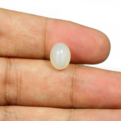 Moonstone 3.96 Carat