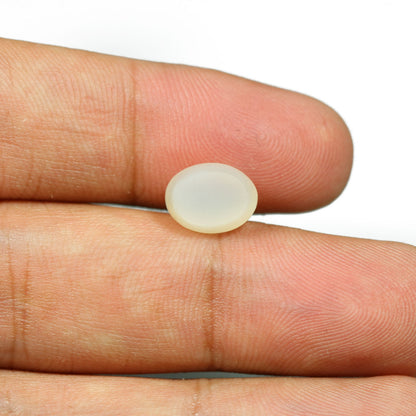 Moonstone 3.96 Carat