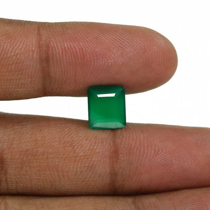 Green Onyx 4.05 Carat