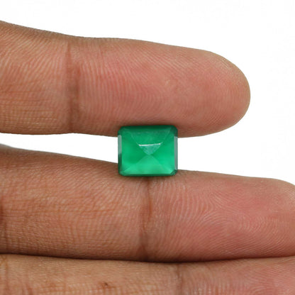 Green Onyx 3.88 Carat